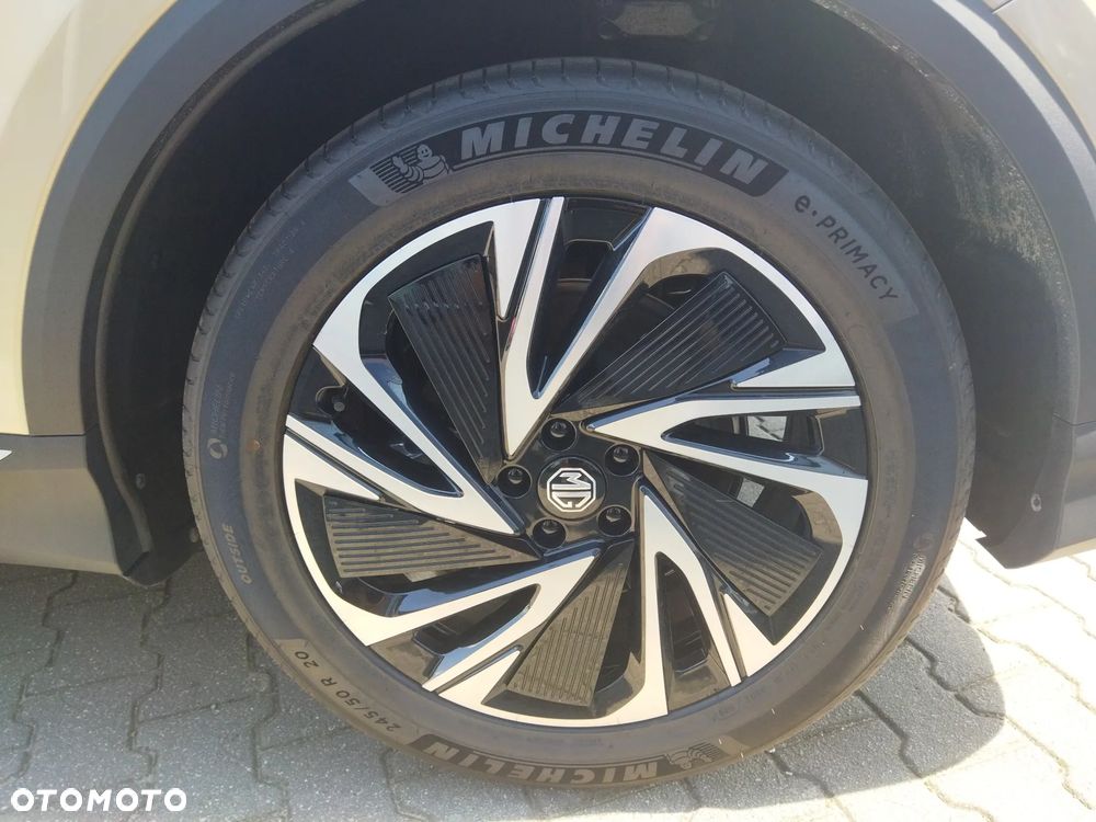 MG S6 - 16
