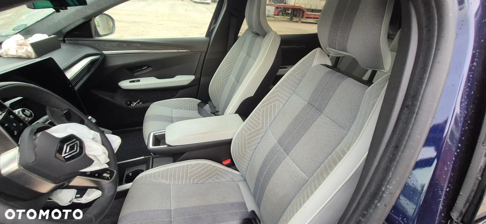 Renault Scenic EV87 Techno - 23