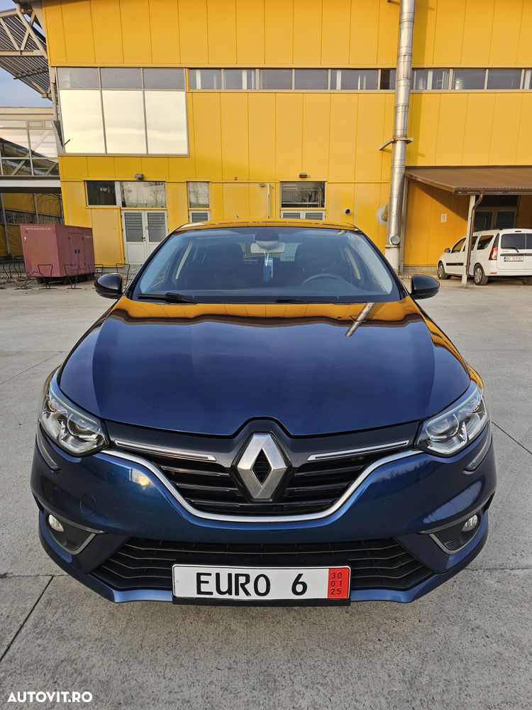Renault Megane ENERGY dCi 110 Start & Stop LIMITED - 3
