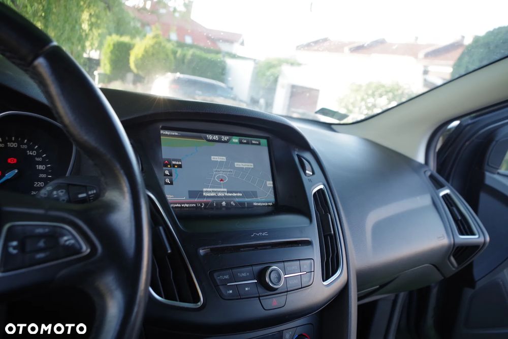 Ford Focus 1.0 EcoBoost Titanium ASS - 14