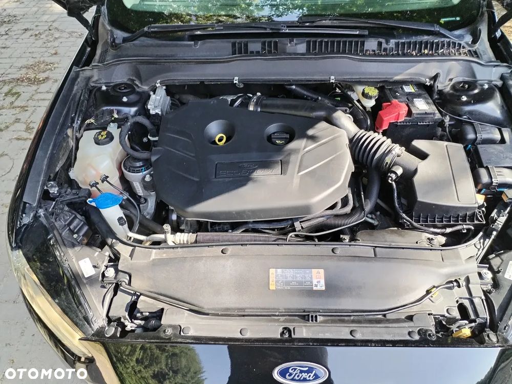 Ford Mondeo 2.0 EcoBoost STart-Stopp Autom Vignale - 19