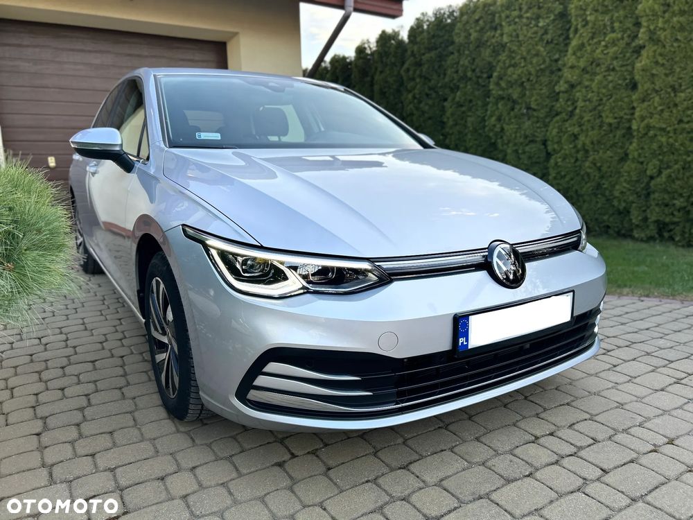Volkswagen Golf - 5