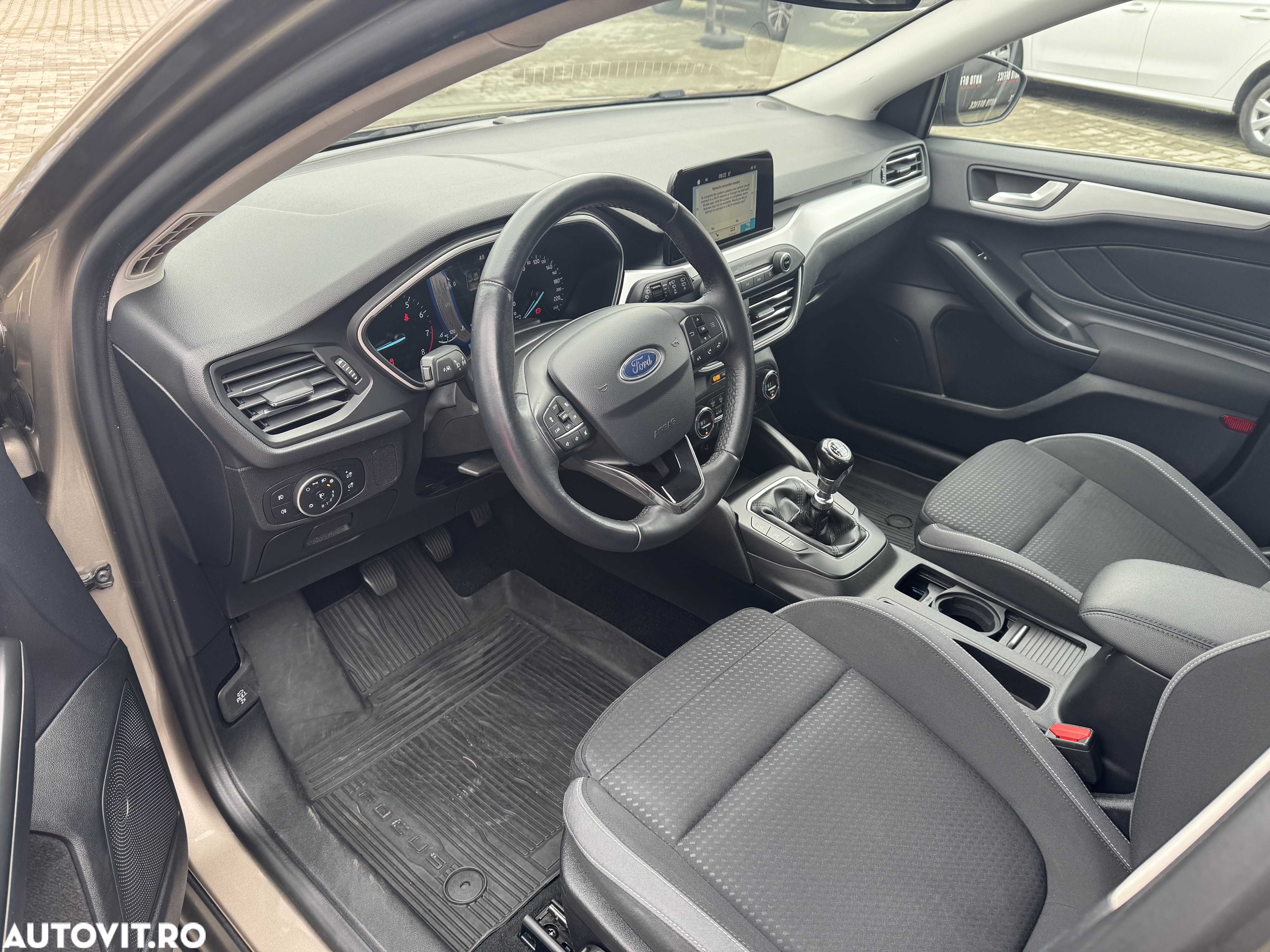 Ford Focus 1.0 EcoBoost Active Business - 6