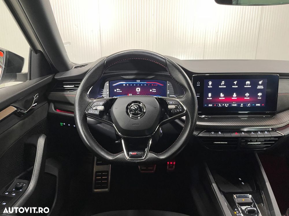 Skoda Octavia 2.0 TSI DSG RS - 7