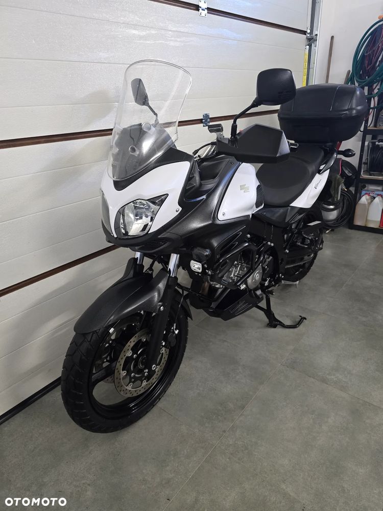 Suzuki V-STROM - 12