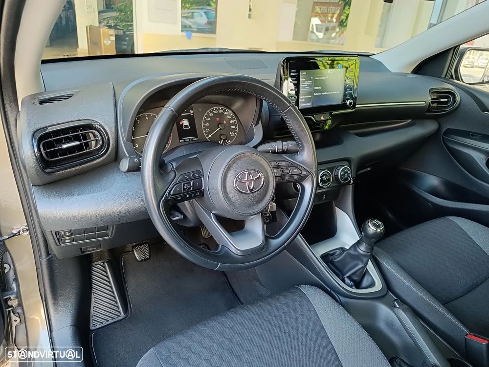 Toyota Yaris 1.0 VVT-i Comfort Plus - 7