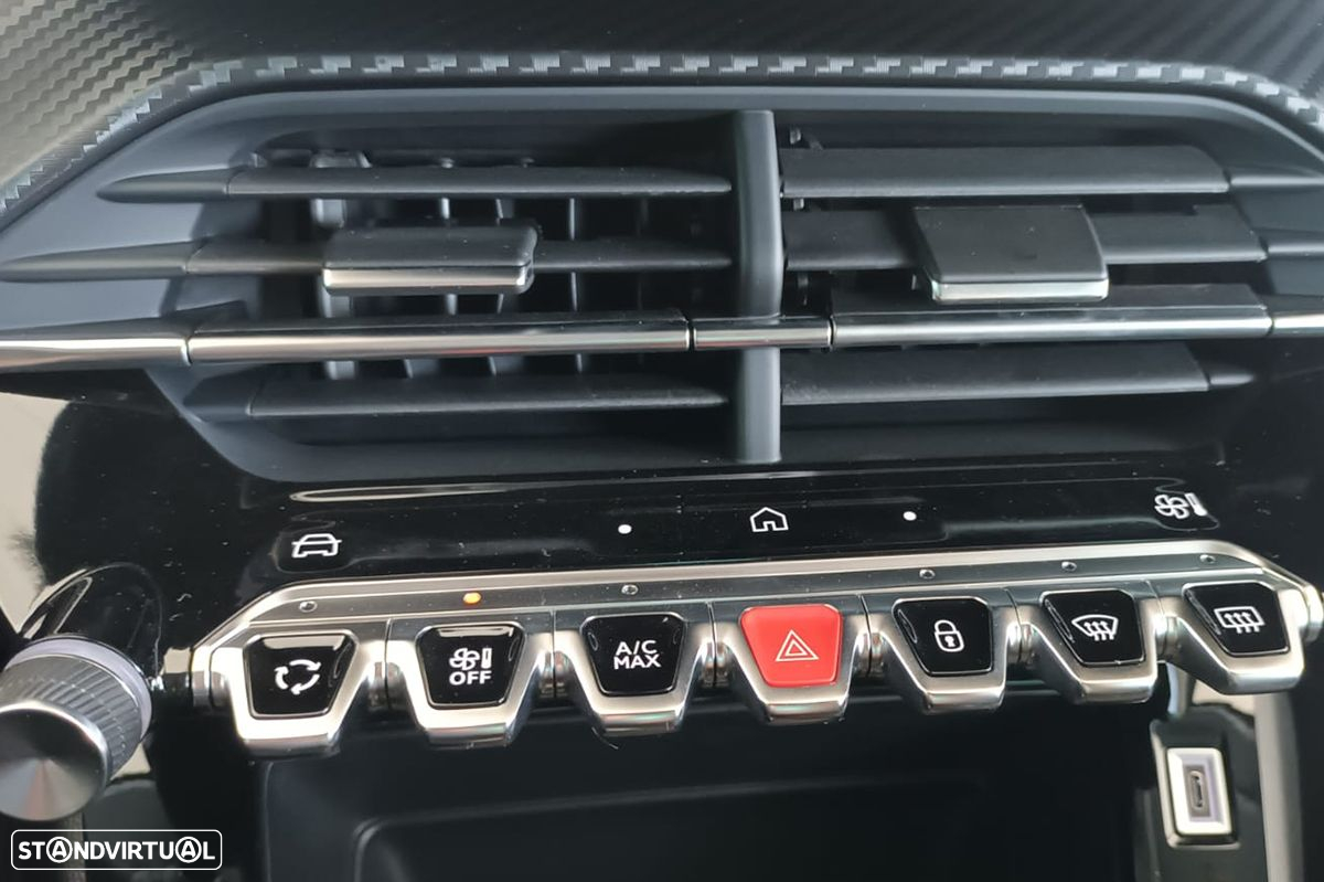 Peugeot 208 1.2 PureTech Style - 10