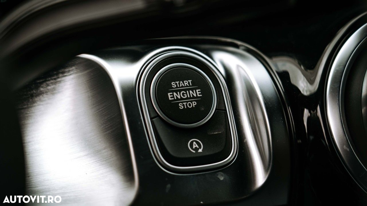 Mercedes-Benz GLB - 27