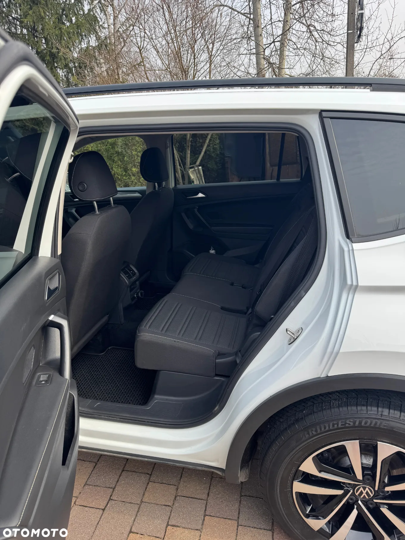 Volkswagen Tiguan - 11