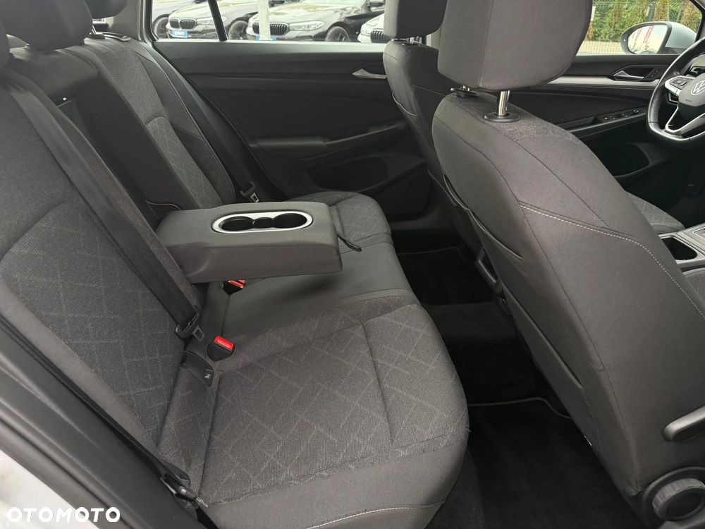 Volkswagen Golf 1.5 TSI EVO Life - 15