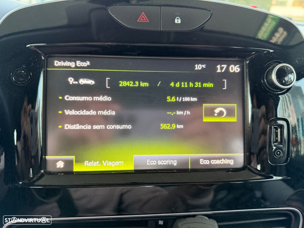 Renault Clio Sport Tourer Energy dCi 90 Start & Stop Experience - 12