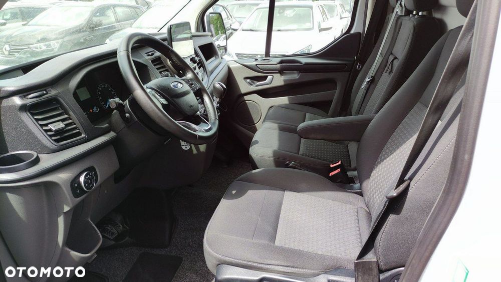 Ford Transit Custom - 34