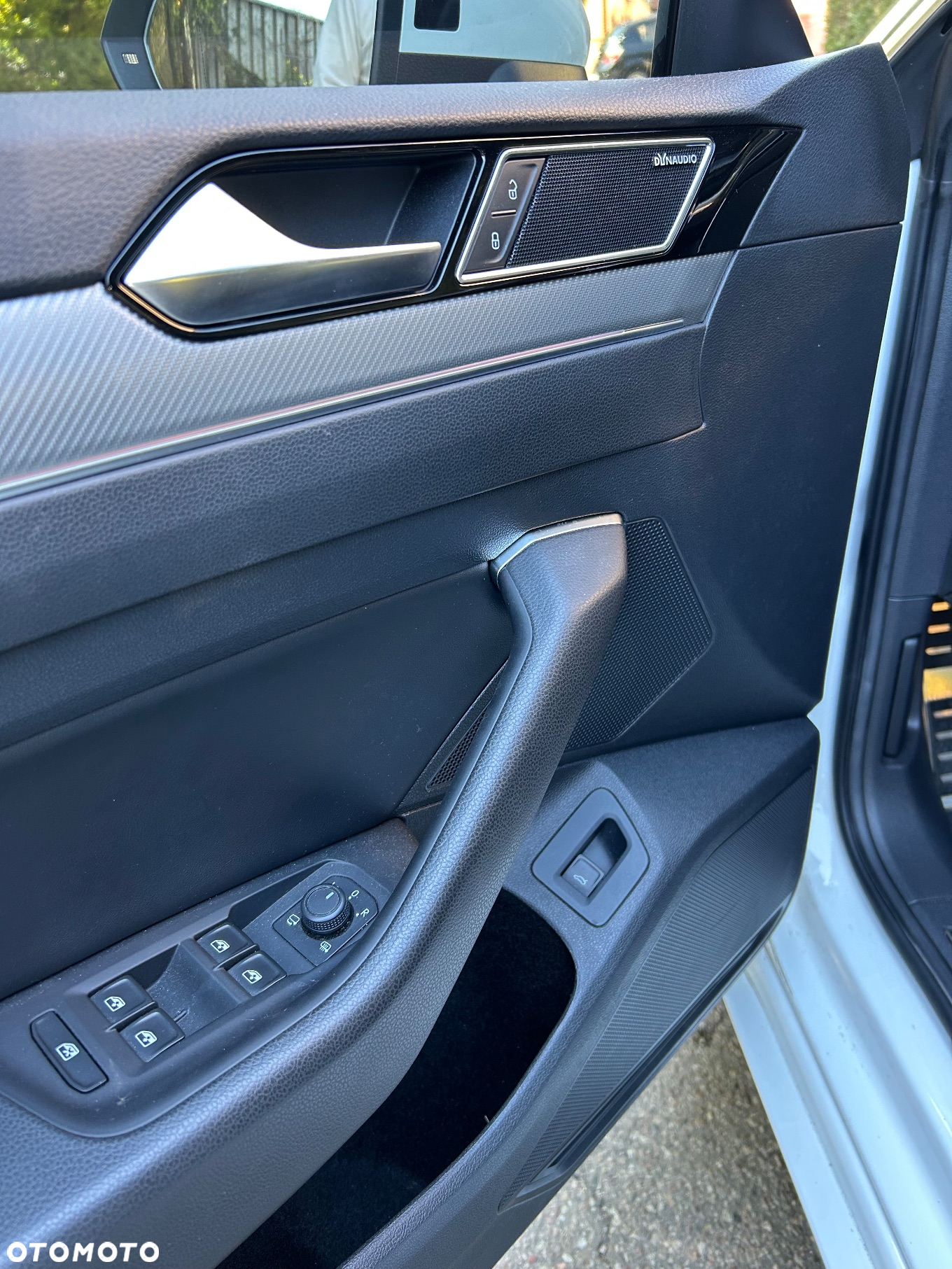 Volkswagen Arteon 2.0 TDI Bi-Turbo SCR 4Mot R-Line Edition DSG - 22