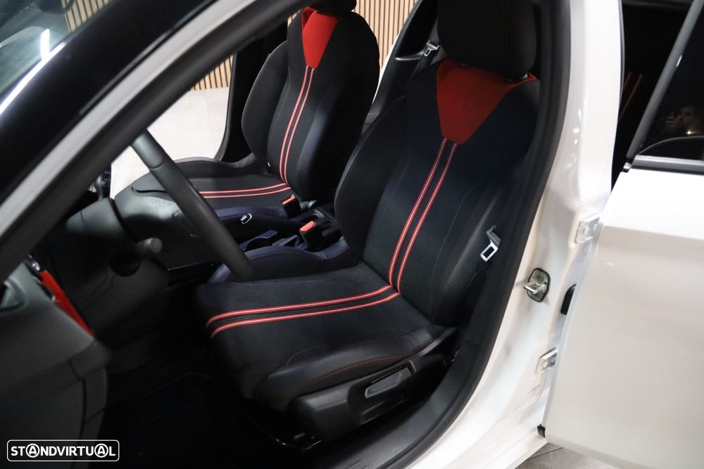 Opel Corsa 1.5 S&S GS - 11