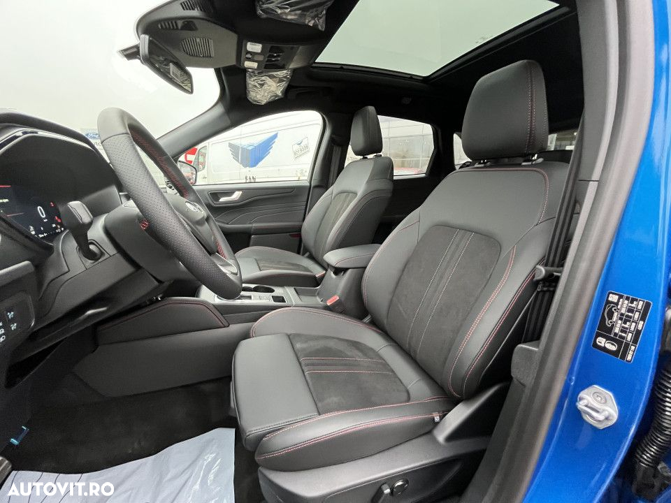 Ford Kuga - 17
