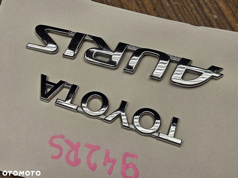 Napis Znaczek Emblemat Klapa Klapy Toyota Auris I 1 Lift - 5