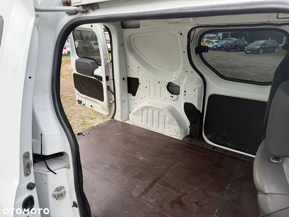 Dacia Dokker - 16