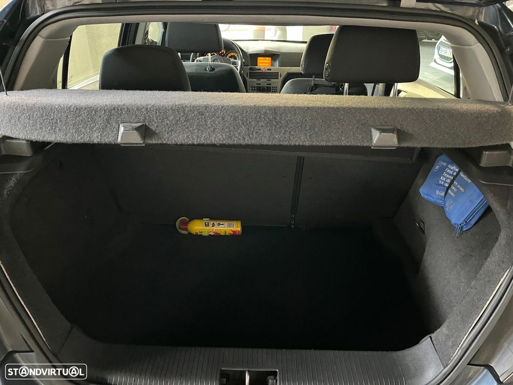 Opel Astra 1.3 CDTI Cosmo - 10