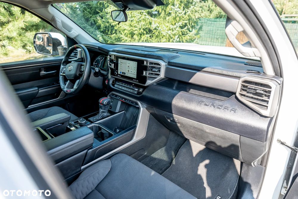 Toyota Tundra - 25