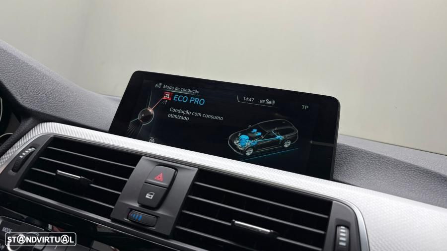 BMW 320 d Touring xDrive Aut. M Sport - 29