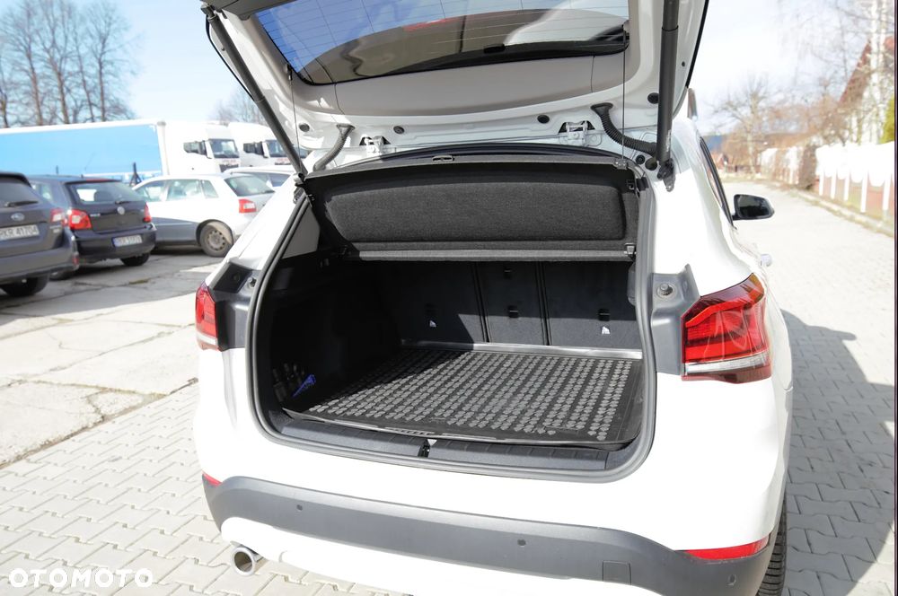 BMW X1 sDrive20d Advantage - 8