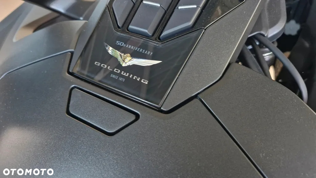 Honda GL - 6