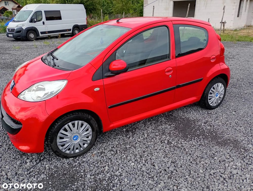 Peugeot 107 1.4 HDI Trendy - 14