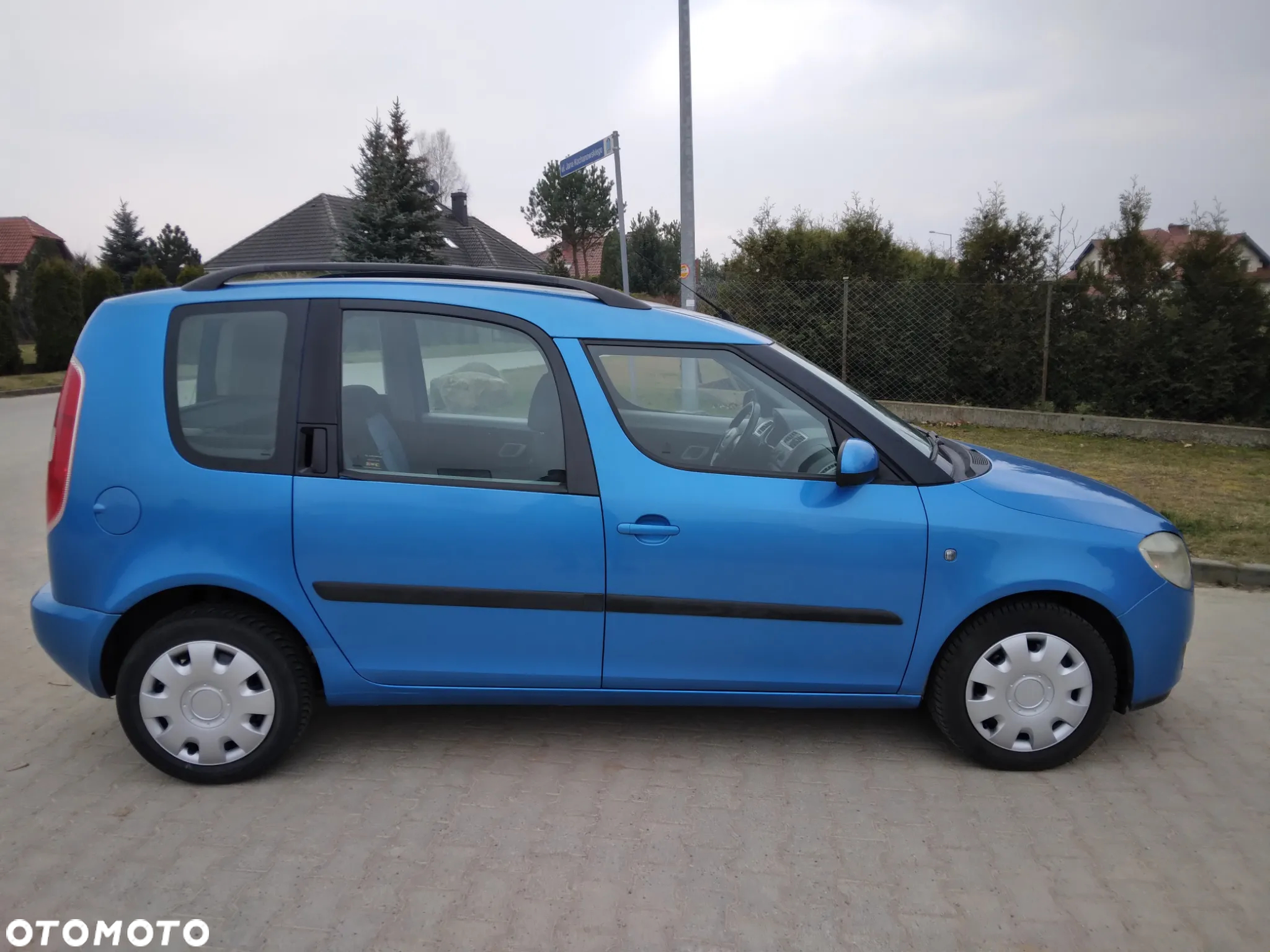 Skoda Roomster 1.4 16V Comfort - 4