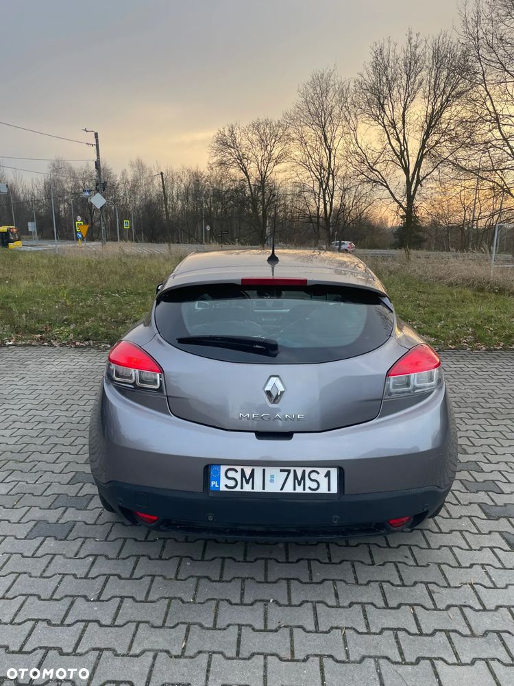 Renault Megane 1.5 dCi Dynamique EDC - 2