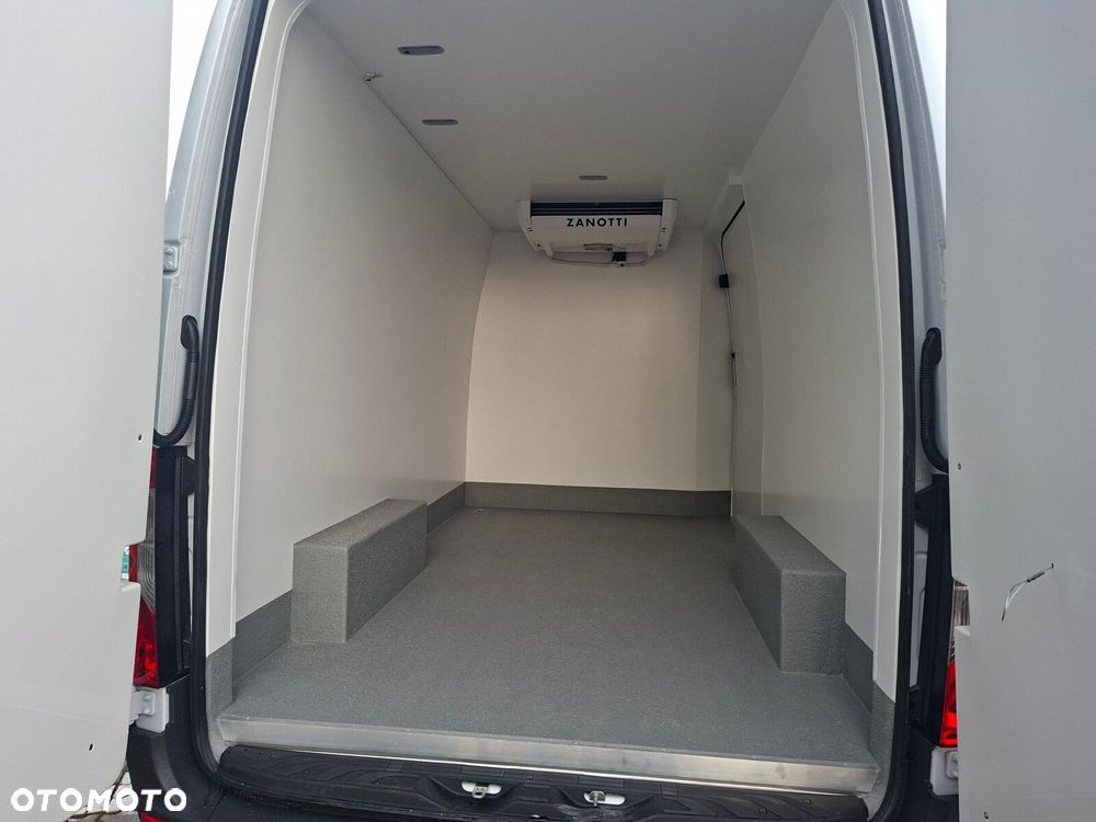 Mercedes-Benz Sprinter Sprinter - 8