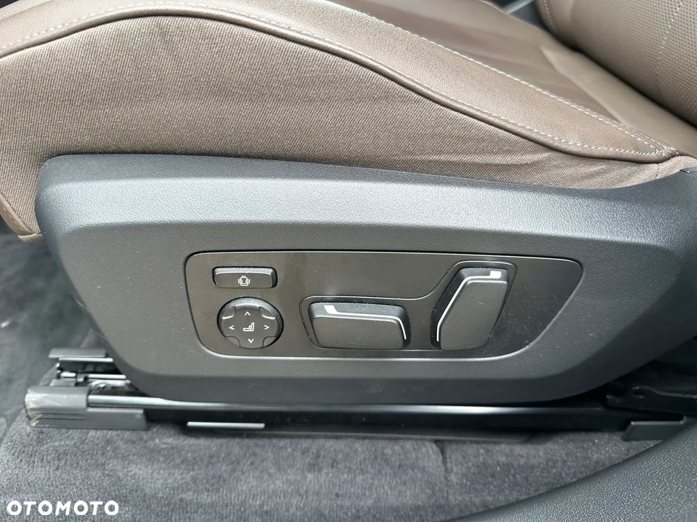 BMW X3 xDrive20d mHEV - 11