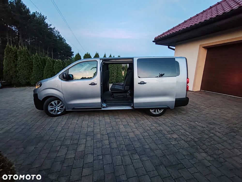 Peugeot Traveller L2 1.5 BlueHDi Business - 16