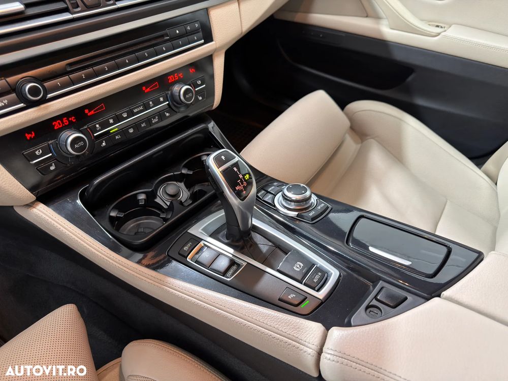 BMW Seria 5 520d Aut. - 19