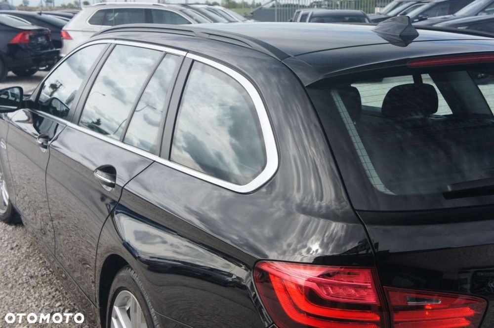 BMW Seria 5 - 25