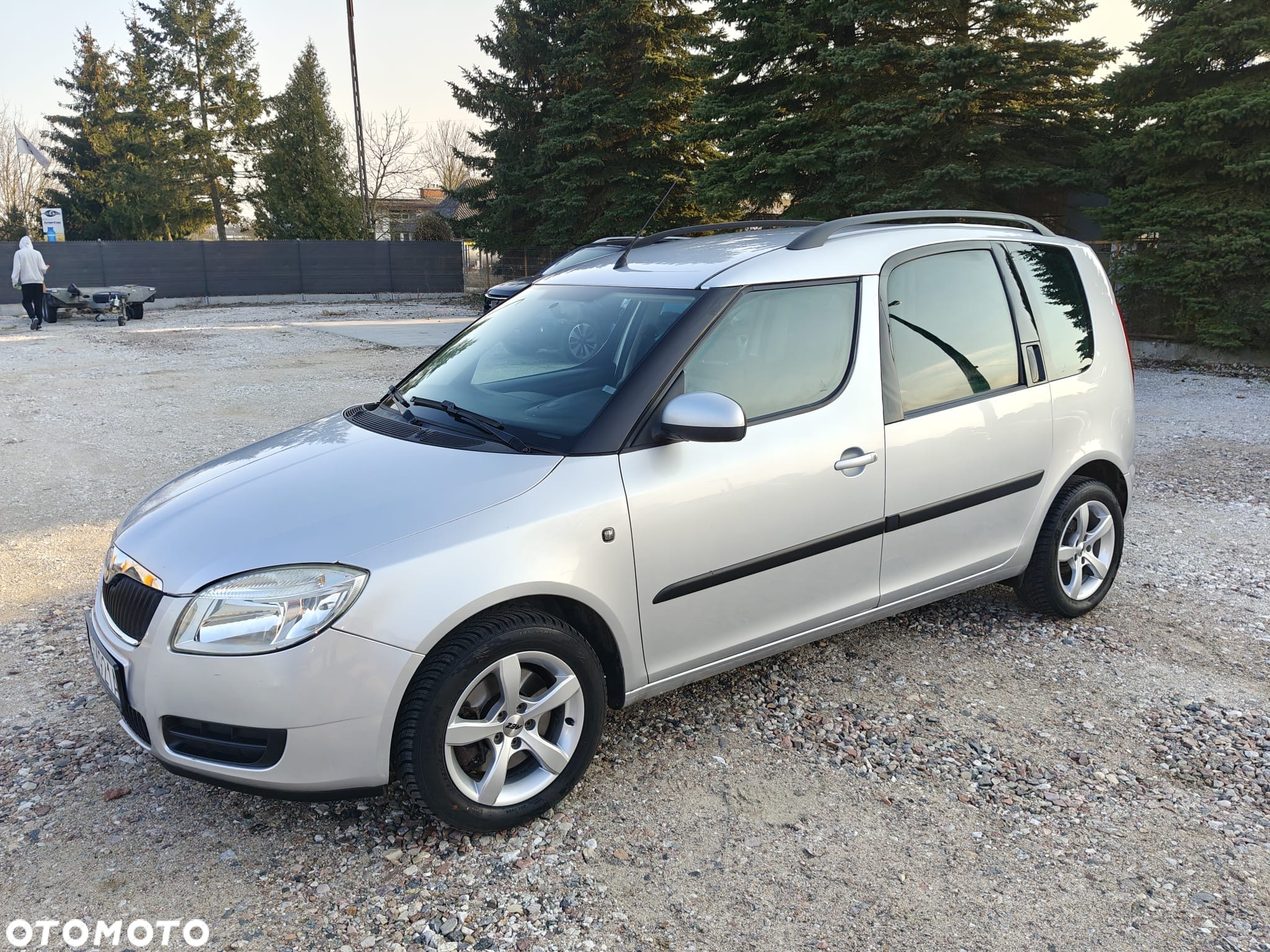 Skoda Roomster 1.9 TDI Comfort PLUS EDITION - 8