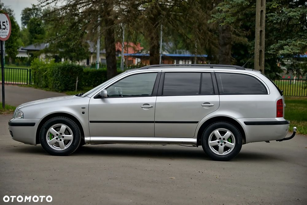 Skoda Octavia 1.9 TDI Combi Ambiente - 22