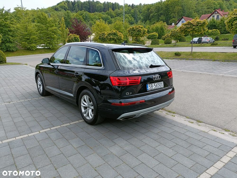 Audi Q7 - 6