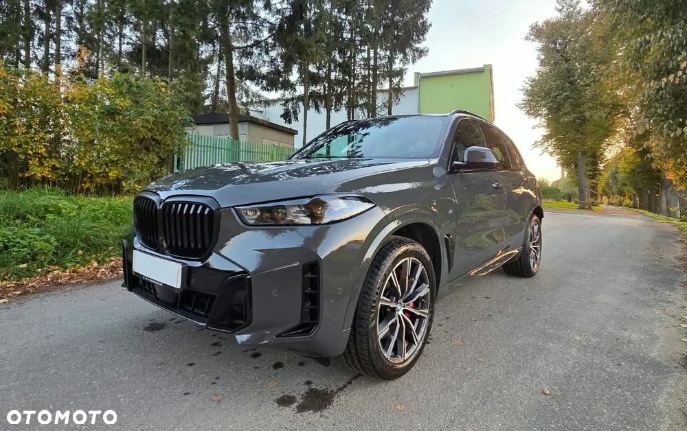 BMW X5 2023 photo 2
