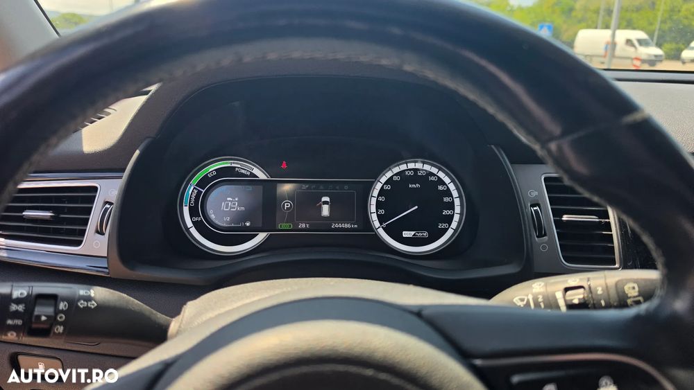 Kia Niro - 8