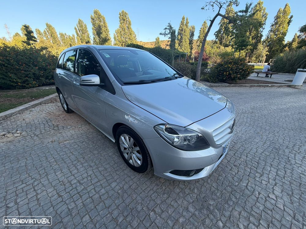 Mercedes-Benz B 180 CDI BlueEFFICIENCY - 12