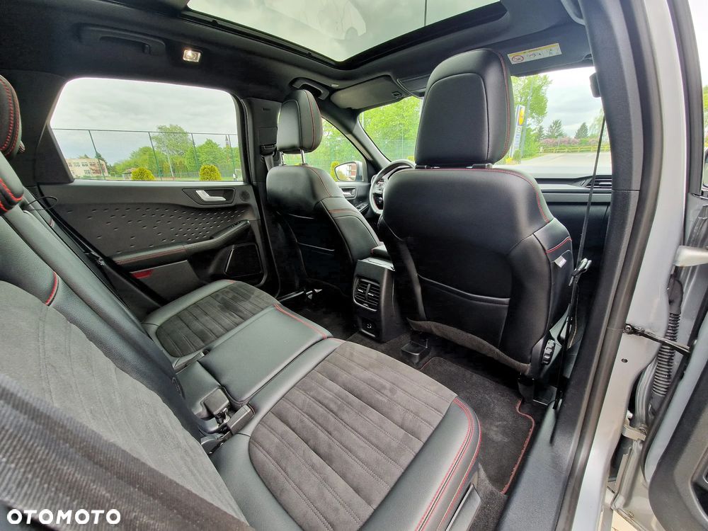 Ford Kuga 2.0 TDCi 4x2 ST-Line - 21