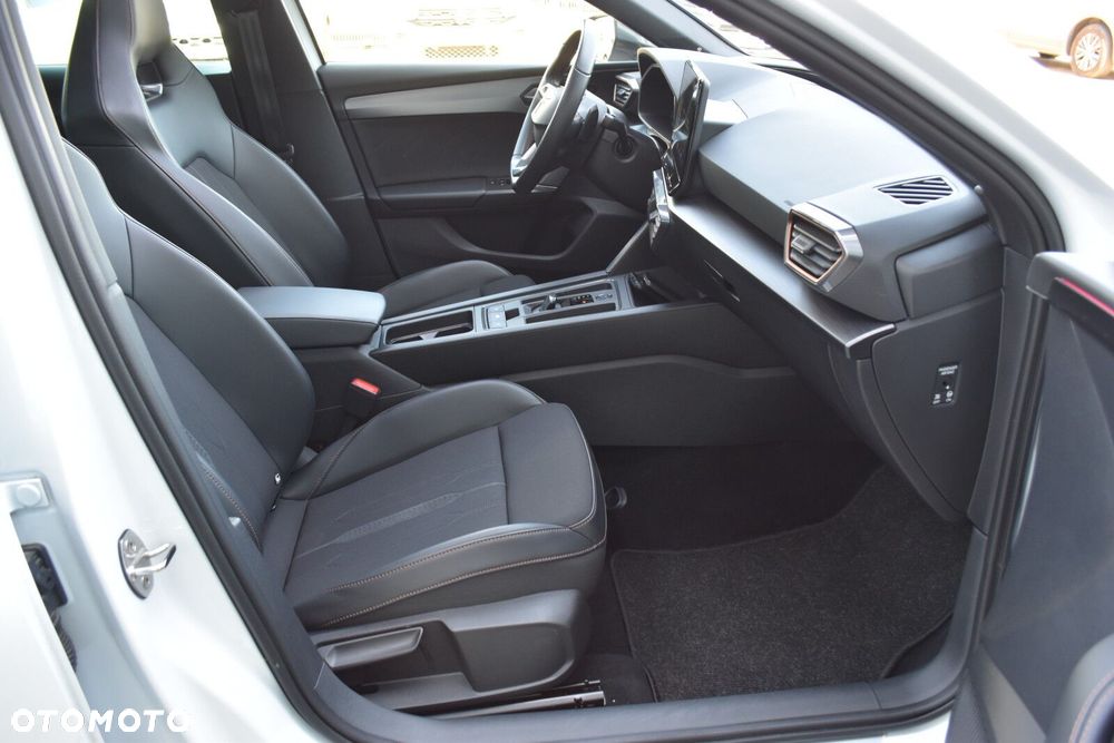 Cupra Leon 2.0 TSI DSG - 36