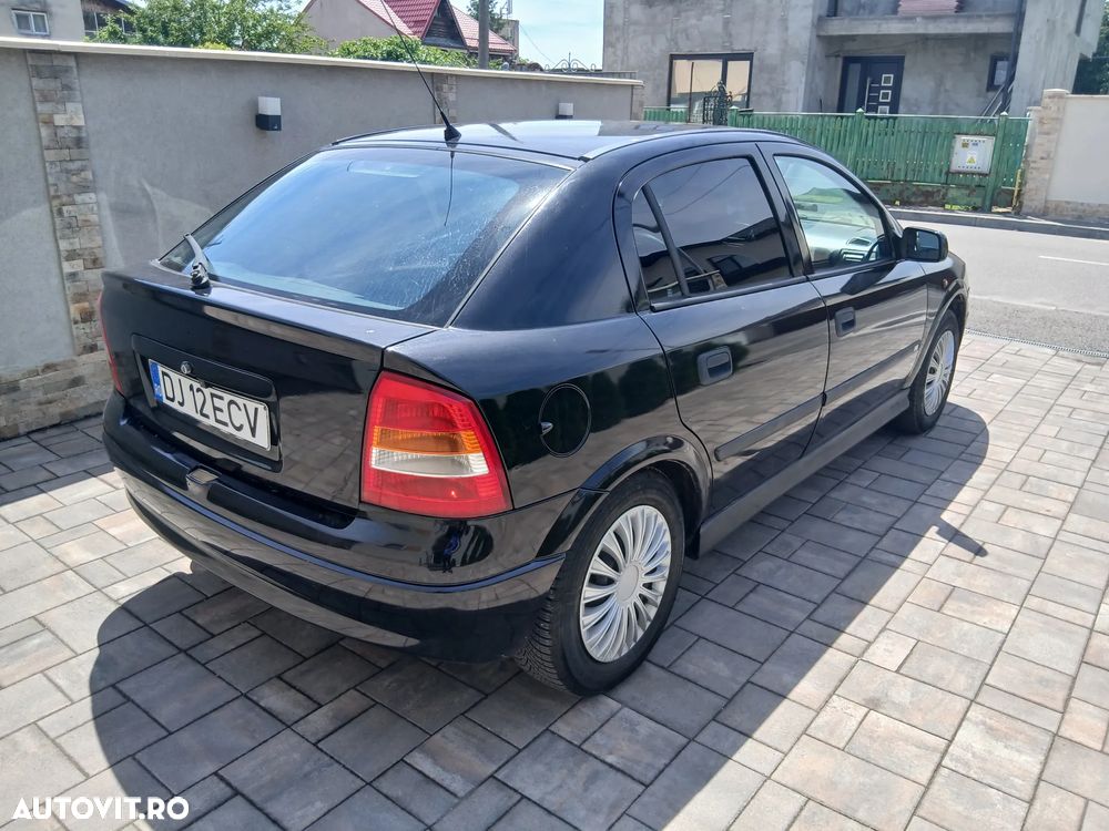 Opel Astra 1.6 - 3