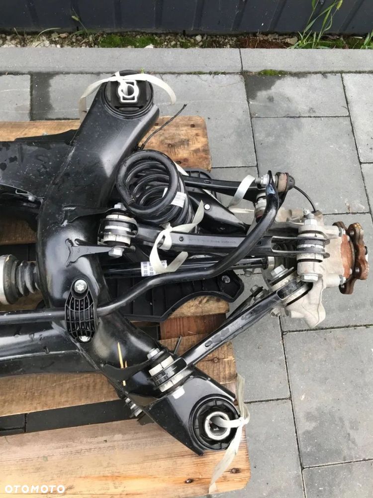 BMW 4 G23 ZAWIESZENIE TYŁ TYLNE BELKA ZWROTNICA BMW 4 G23 CABRIO PRZEBIEG 1 KM - 9