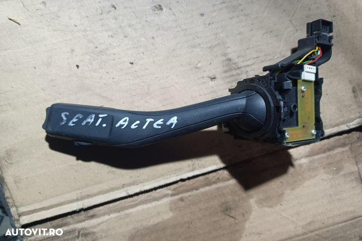 Maneta semnalizare Seat Altea 1 [2004 - 2009] Minivan 1.9 TDI MT (105 - 1