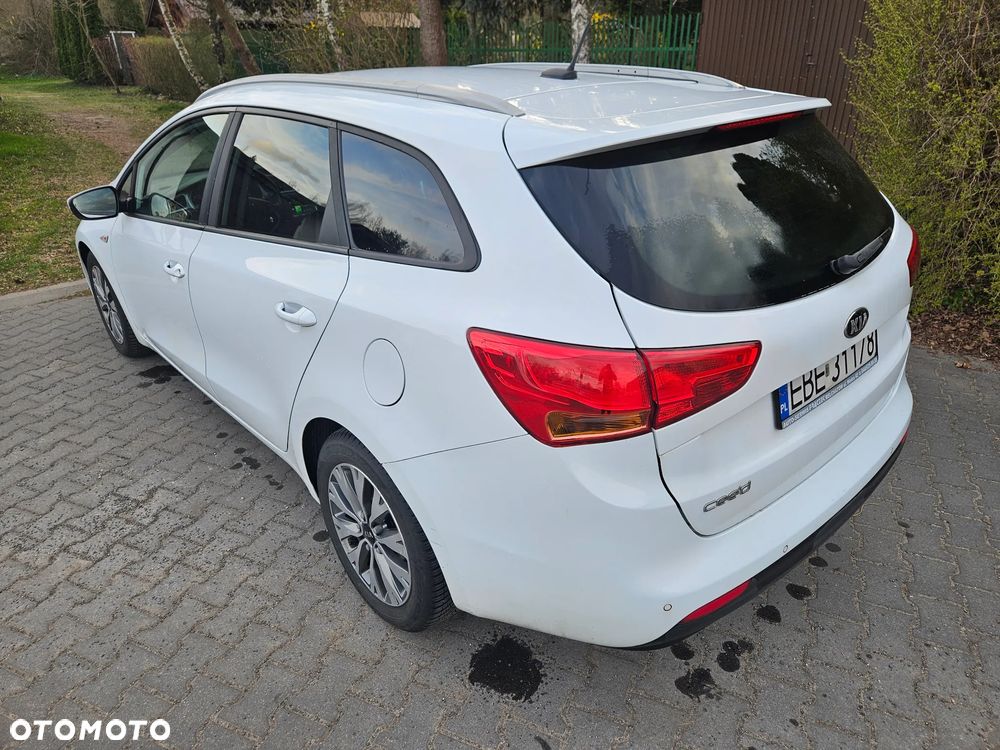Kia Ceed 1.6 CRDi L - 4
