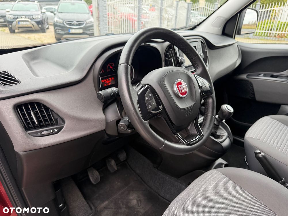 Fiat Doblo 1.4 T-Jet 16V Lounge - 10