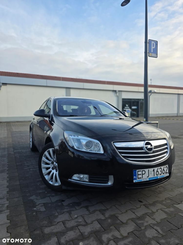 Opel Insignia 1.8 - 4
