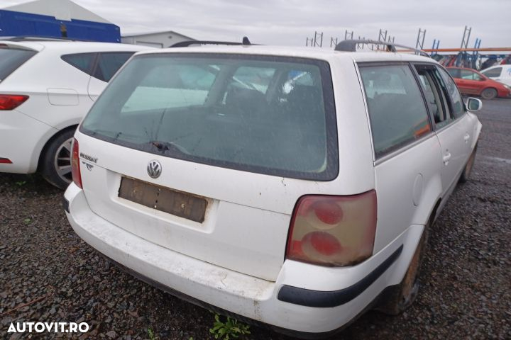 Debitmetru aer 8ET00914226 1.6 ALZ Volkswagen VW Passat B5.5 [facelif - 8