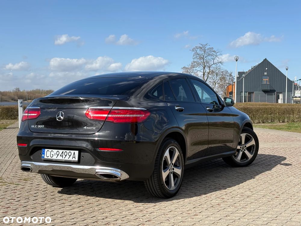 Mercedes-Benz GLC - 8